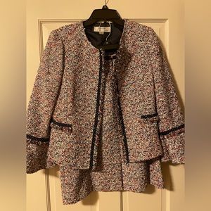 Tahari Suit Set size 8 & 10